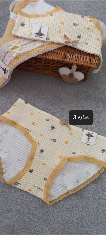 شورت نخی دخترانه وارداتی رنگ زرد گل دار برند:چین