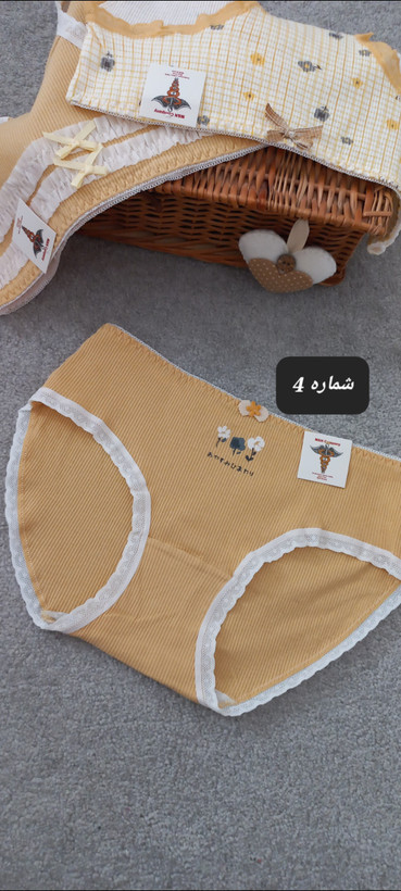 شورت نخی دخترانه وارداتی رنگ زرد گل دار برند:چین